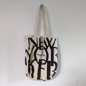 The New Yorker subscriber canvas tote beige cream